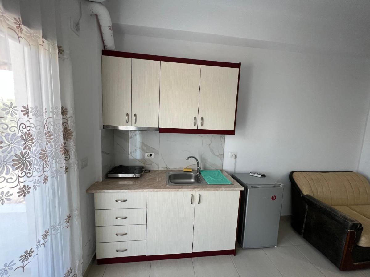 Liel Apartments Ksamil Exterior photo