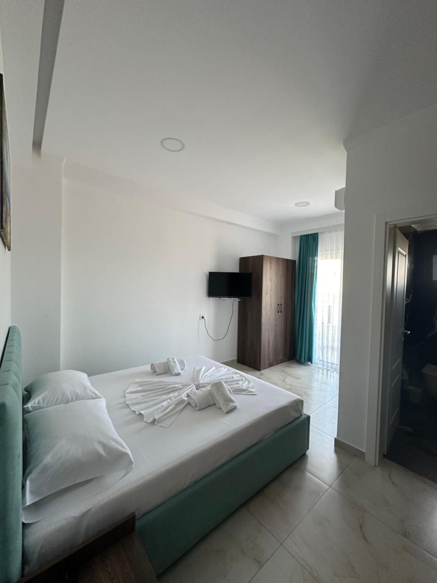 Liel Apartments Ksamil Exterior photo